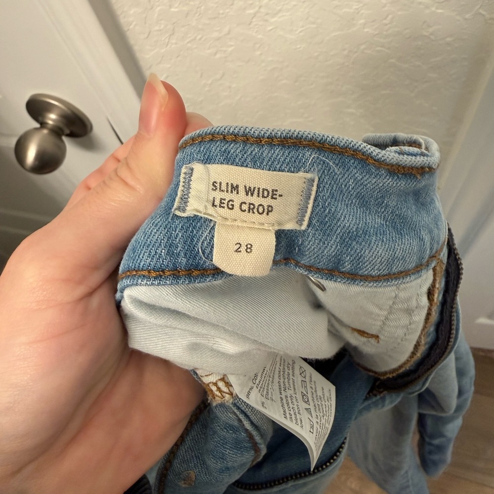 Madewell Slim Wide Leg Crop Jeans - Picture 5 of 6